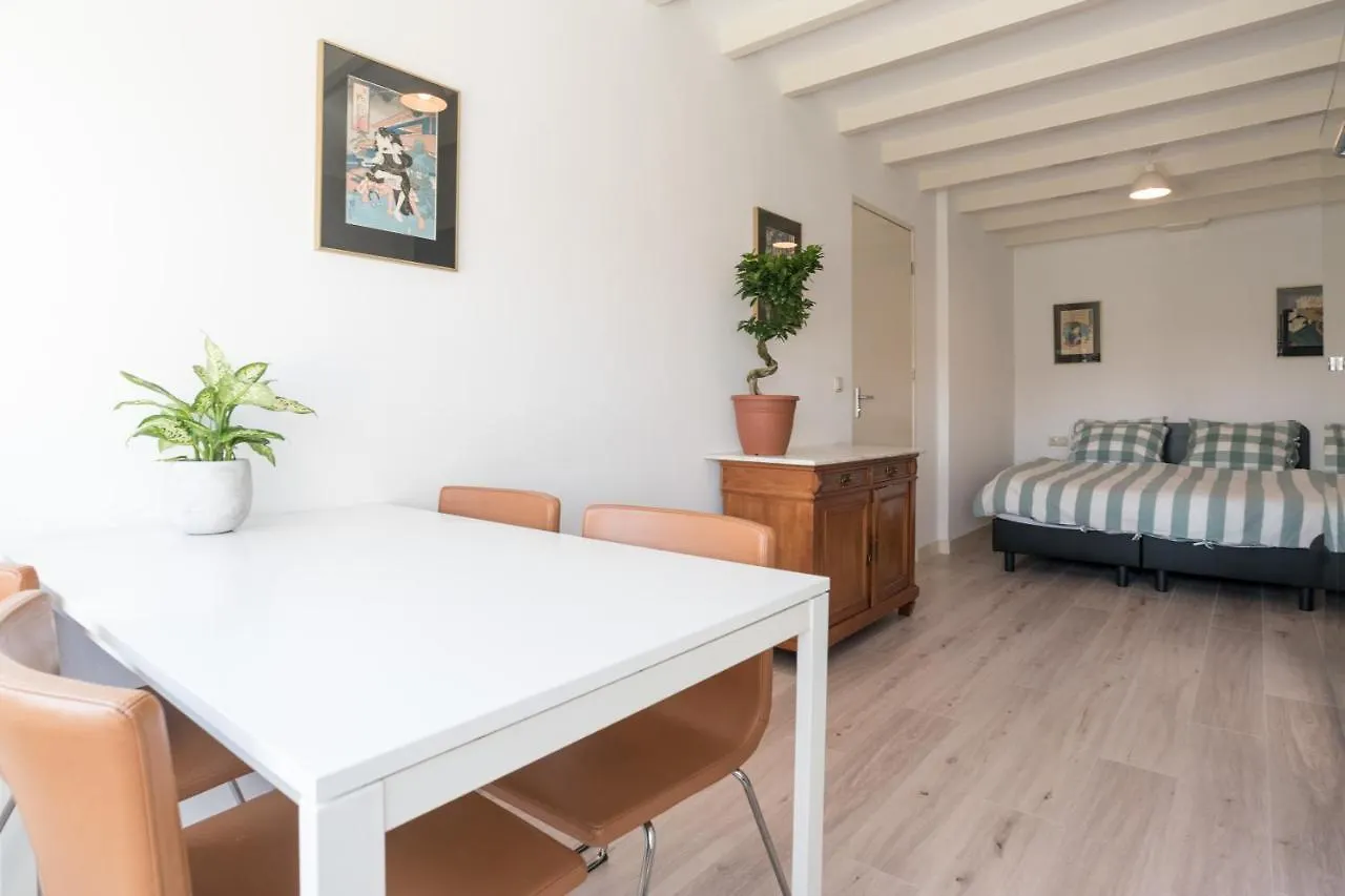 Central Rooftop Terrace Guest Suite Amsterdam Bed & Breakfast