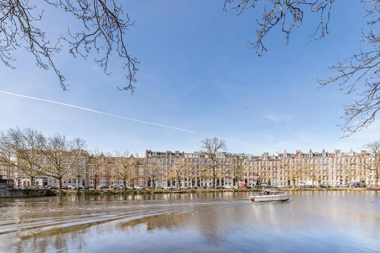 Central Rooftop Terrace Guest Suite Amsterdam Bed & Breakfast